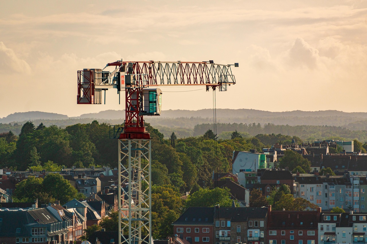 moinzon-construction-crane-6381368_1280
